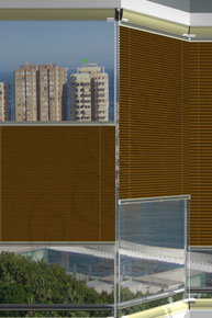 Mozaik Desenli Ak Kahve Cam Balkon Perdesi
